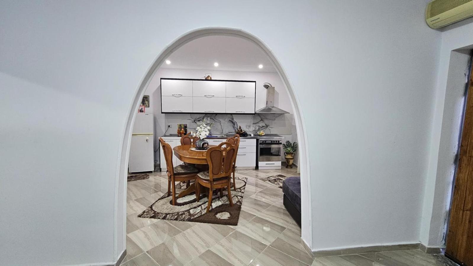 Guesthouse Albi Berat Dış mekan fotoğraf